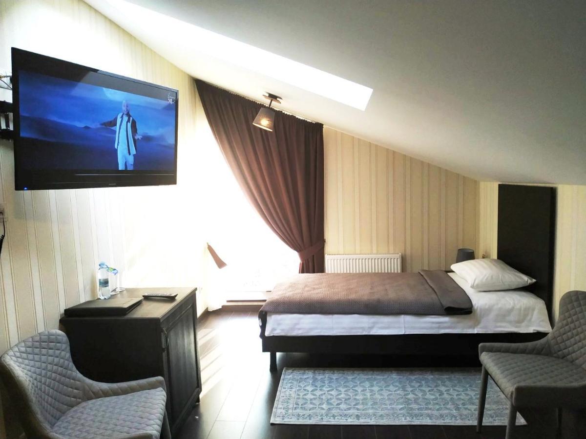 Hotel Business Apartments Dnipro Eksteriør billede